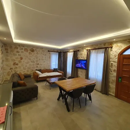 Amphora Hotel