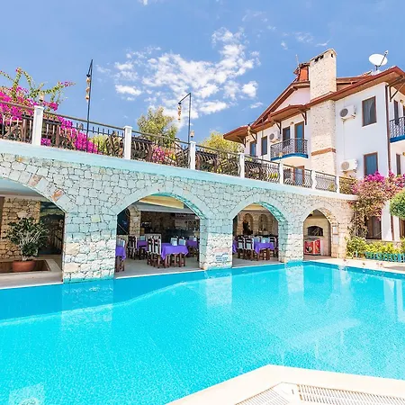 Amphora Otel 5*