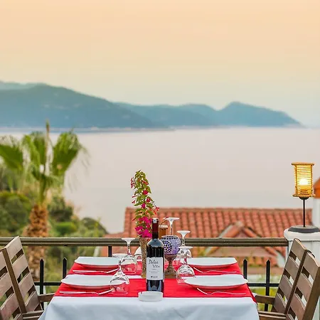 Amphora Hotel